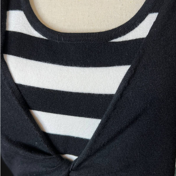 Michelle Nicole Women's Sweater in Black and White Cap Sleeves Size Large - Picture 2 of 6